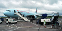 Air Canada - Boeing 767-3Y0(ER) - C-GHPF - FIN 689 (Lou� par GE Commercial Aviation Services - Ex-Kenya Airways (5Y-KQV) - � Mega Global Air (8Q-MEH))